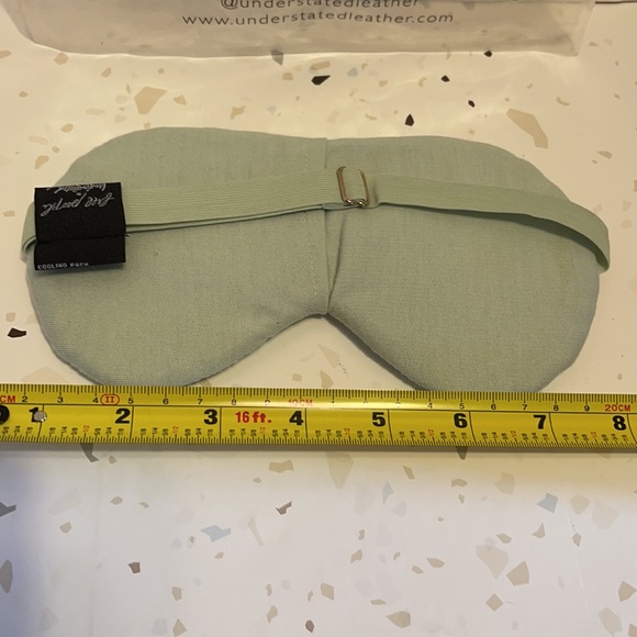 FREE PEOPLE SLEEP MASK - Picture 3 of 4